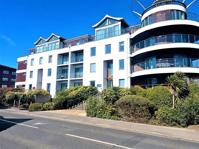 1 Bedroom Flat For Sale In Greenhill, Weymouth, DT4