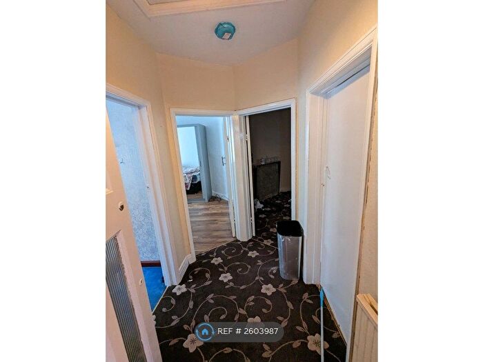 3 Bedroom Bungalow To Rent In Philip Road, Dagenham, RM10