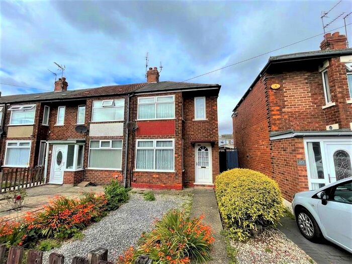 2 Bedroom End Of Terrace House To Rent In Wharfedale Avenue, Hull, HU9