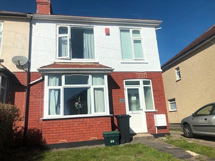 4 Bedroom House To Rent In Northville Road, Bristol, BS7