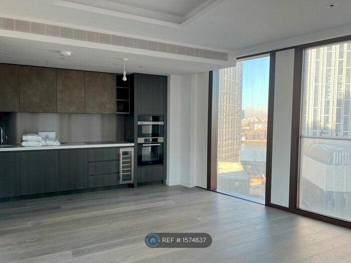 3 Bedroom Flat To Rent In Nine Elms Lane, London, SW8