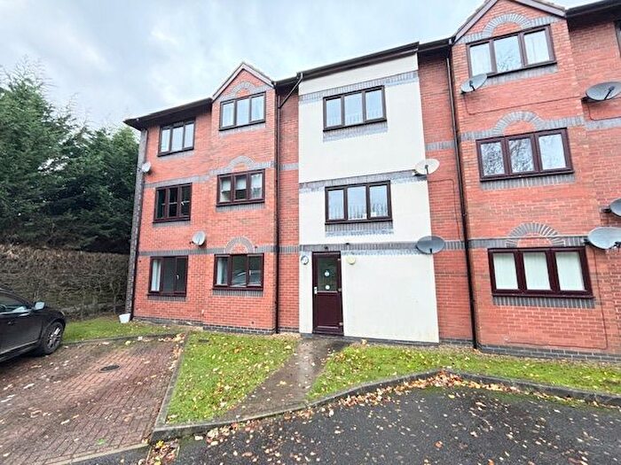 1 Bedroom Flat To Rent In Badger Gardens, Worcester, WR5