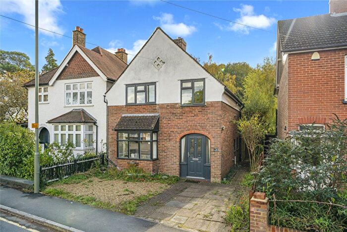 3 Bedroom Detached House For Sale In Brookwood, Surrey, GU24