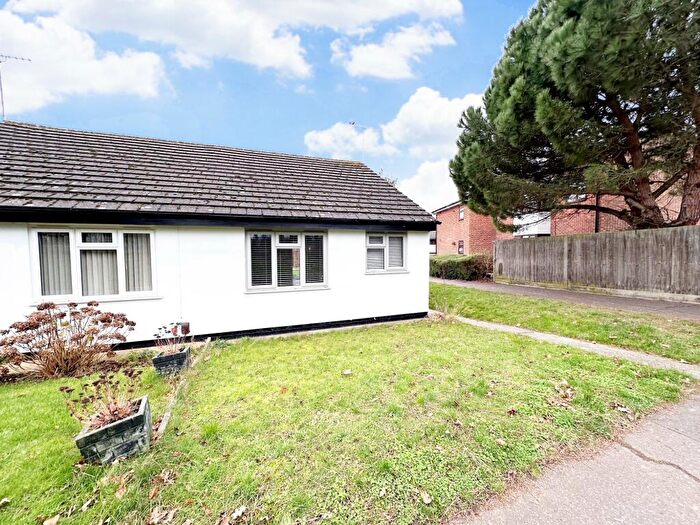 2 Bedroom Bungalow To Rent In Woodroffe Close, Chelmsford, CM2