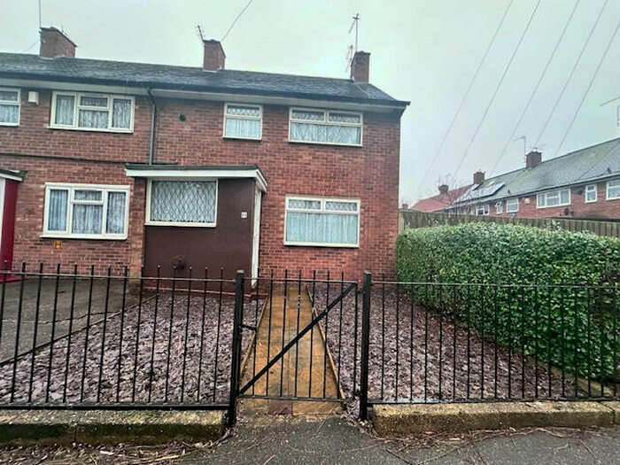 2 Bedroom End Of Terrace House To Rent In Norfolk Street, Hull, Yorkshire, HU2