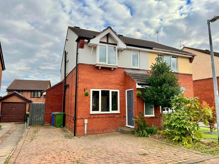 2 Bedroom Semi-Detached House To Rent In Blenheim Road, Beverley, HU17