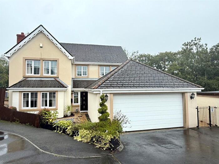 5 Bedroom Detached House For Sale In Henfelin, Garnant, Ammanford, SA18