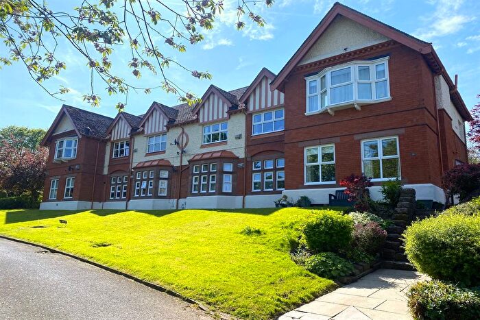 2 Bedroom Mews To Rent In Kingsley Green, Kingsley Road, Frodsham, WA6