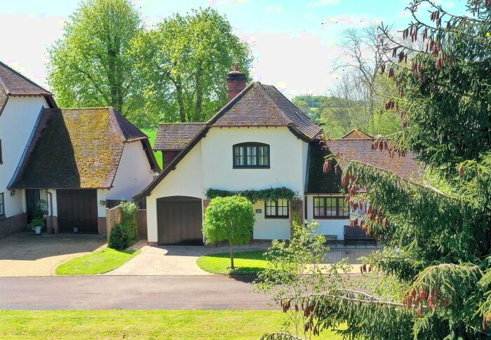 3 Bedroom House For Sale In Park Lane, Old Knebworth, Knebworth, SG3