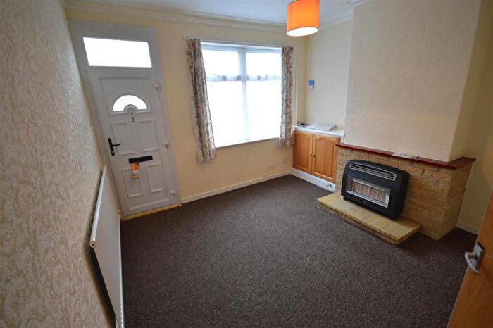 2 Bedroom Terraced House To Rent In Latimer Street, Leicester, LE3