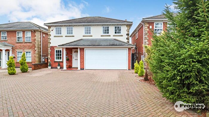 4 Bedroom Detached House For Sale In Sketchley Lane, Burbage, Hinckley, LE10