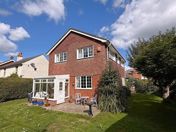 4 Bedroom Detached House For Sale In Roman Road, Dibden Purlieu, SO45