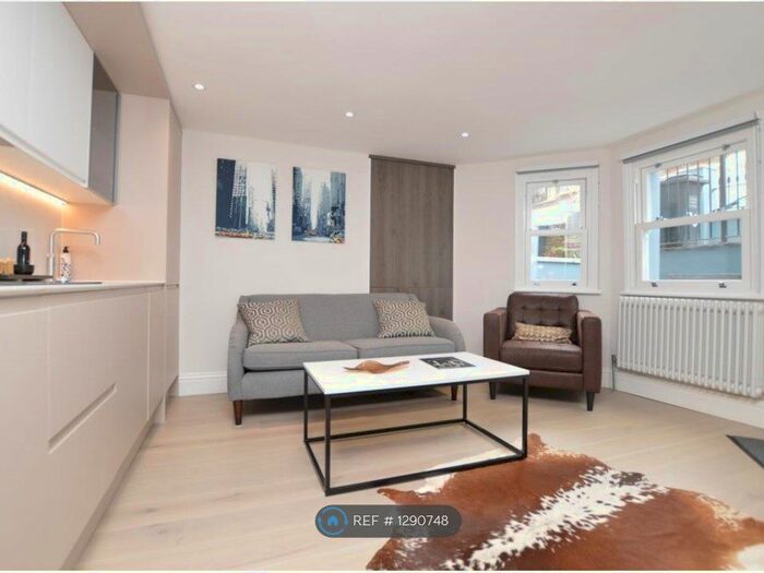 2 Bedroom Flat To Rent In New Cross, London SE14