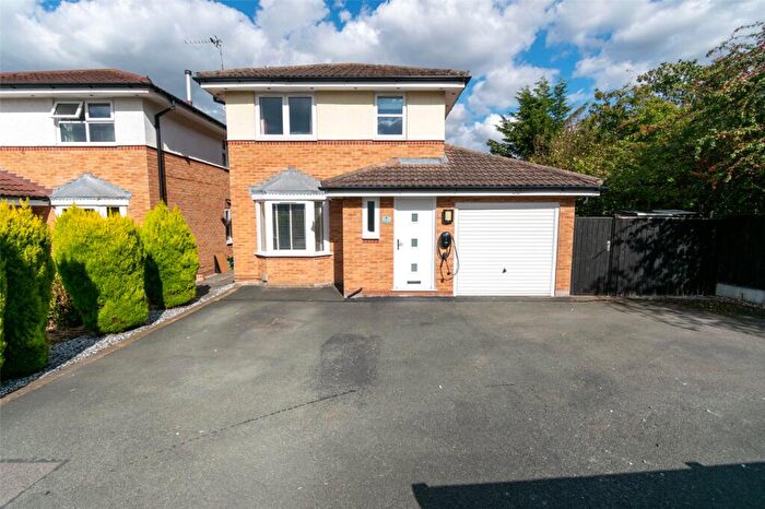 3 Bedroom Detached House For Sale In Ashton Close, Middlewich, CW10