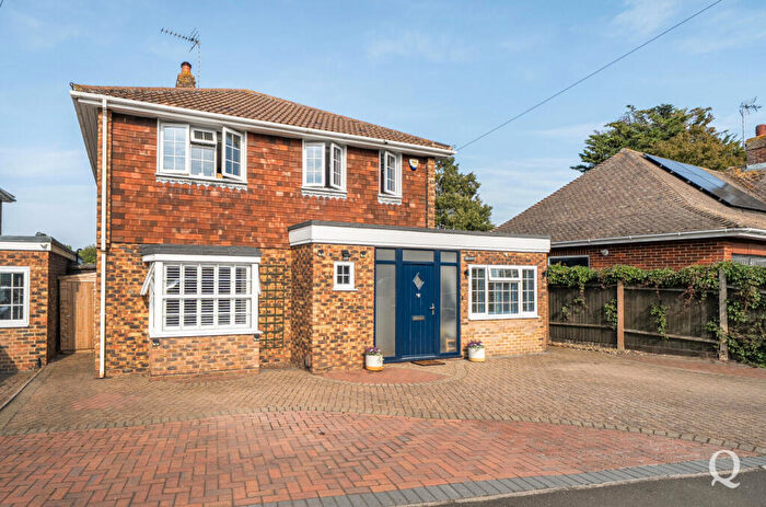 3 Bedroom Detached House For Sale In Cromers Road, Sittingbourne, Kent, ME10