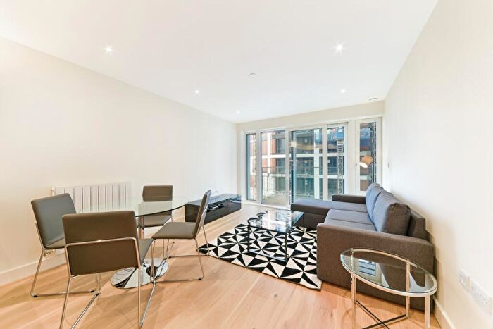 1 Bedroom Flat To Rent In Biring House, Duke Of Wellington Avenue, Royal Arsenal Riverside, Woolwich, SE18