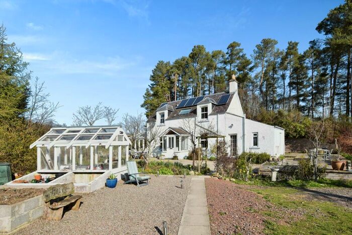3 Bedroom Farm House For Sale In Glenisla, Blairgowrie, PH11