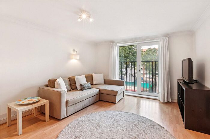 1 Bedroom Flat For Sale In Bourne Place, London, W4