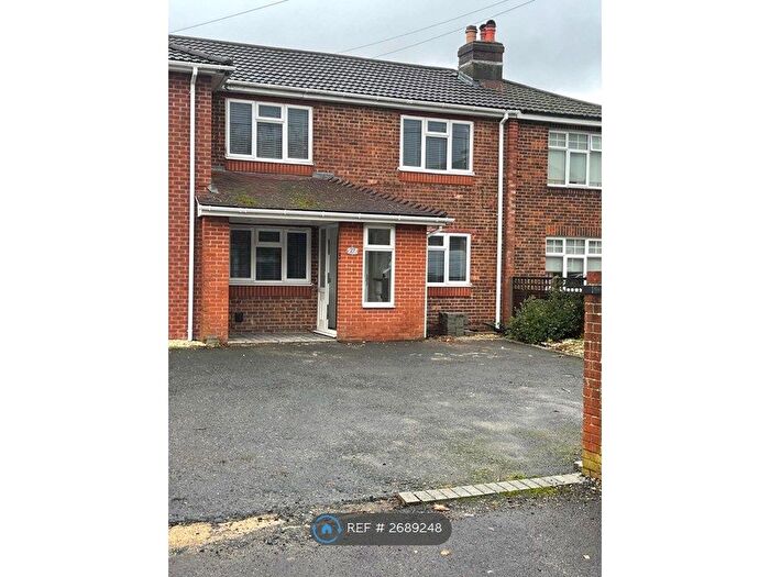 4 Bedroom Terraced House To Rent In North East Road, Southampton, SO19