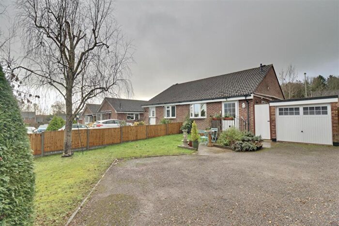1 Bedroom Semi-Detached Bungalow For Sale In Tansy Close, Waterlooville, PO7