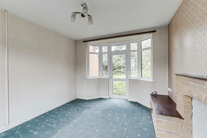 3 Bedroom Detached House For Sale In Newlyn Drive, Aspley, Nottinghamshire, NG8