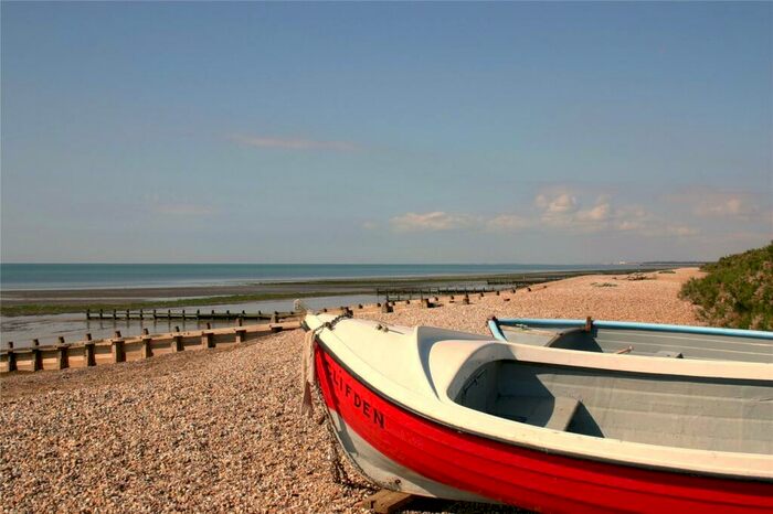 2 Bedroom Apartment For Sale In The Crescent, Manor Road, East Preston, Littlehampton, BN16