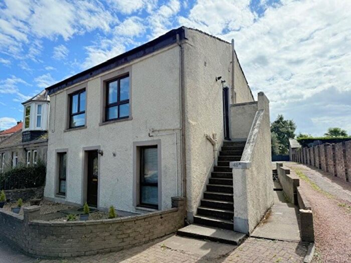 2 Bedroom Flat For Sale In Balbirnie Street, Markinch, KY7