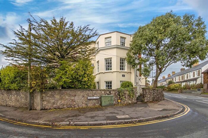 1 Bedroom Apartment For Sale In Fairwater Road, Llandaff, Cardiff, CF5