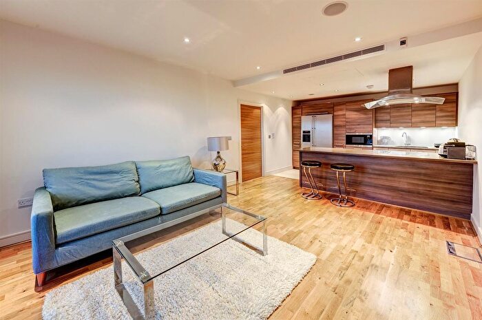 2 Bedroom Flat To Rent In Imperial Wharf, Fulham, SW6
