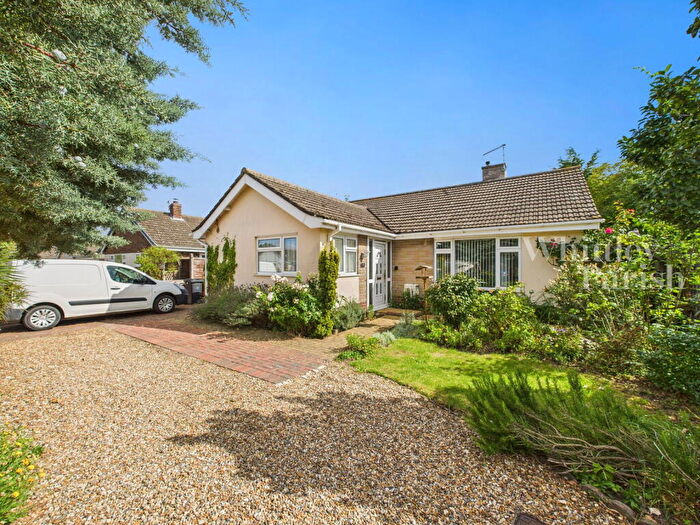 3 Bedroom Detached Bungalow For Sale In Orchard Grove, Diss, IP22