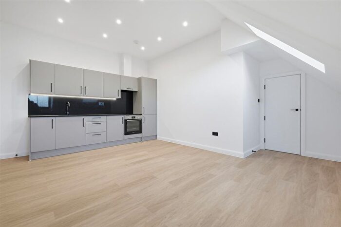 1 Bedroom Flat To Rent In Headgate, Colchester, CO3