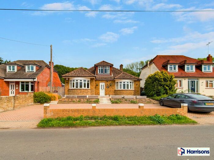 4 Bedroom Detached House For Sale In Highsted Valley, Rodmersham, Sittingbourne, Kent, ME9