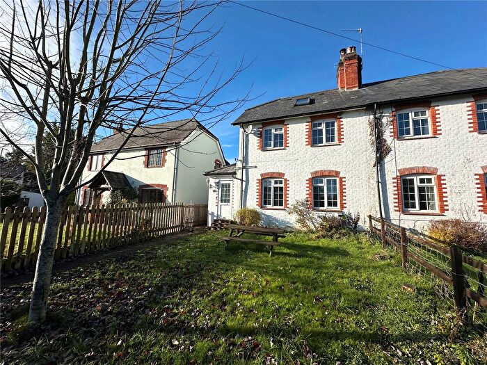 3 Bedroom Semi-Detached House For Sale In The Orchard, Upper Woodford, Salisbury, SP4