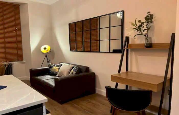 1 Bedroom Flat To Rent In Old Dumbarton Road, Glasgow, G3