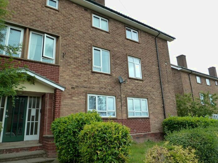 2 Bedroom Flat To Rent In Goodeve Walk, Sutton Coldfield B75