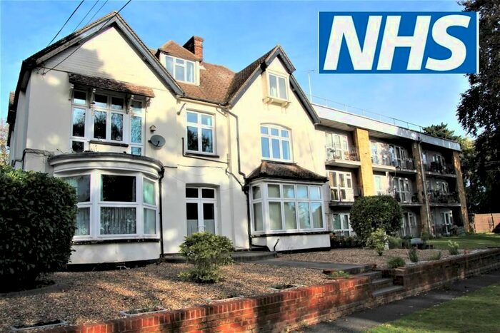 1 Bedroom Studio To Rent In The Approach, Orpington, BR6