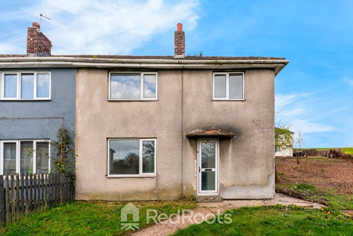 3 Bedroom Semi-Detached House For Sale In Shafton, Barnsley, South Yorkshire, S72