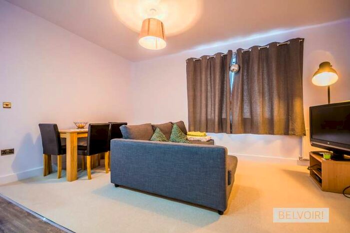 2 Bedroom Apartment To Rent In Honduras Wharf, 14 Summer Lane Birmingham, B19