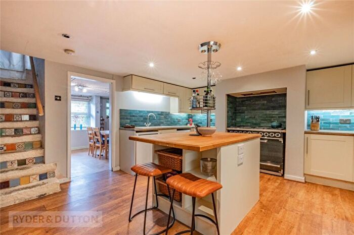 3 Bedroom Terraced House For Sale In Denshaw Road, Delph, Saddleworth, OL3