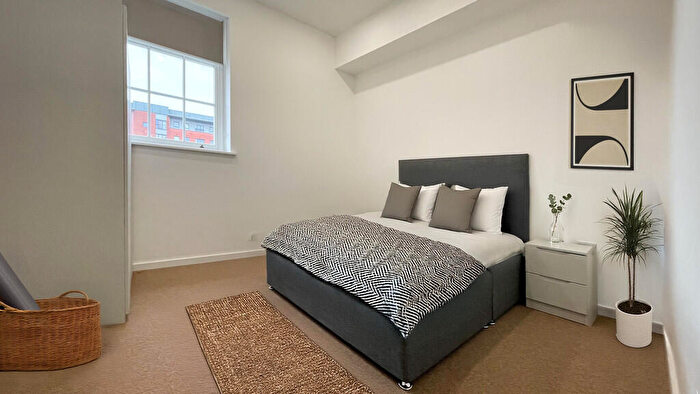 2 Bedroom Apartment To Rent In Spot, Bolton, BL1