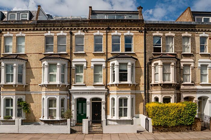 6 Bedroom Property For Sale In Radipole Road, Fulham, London, SW6