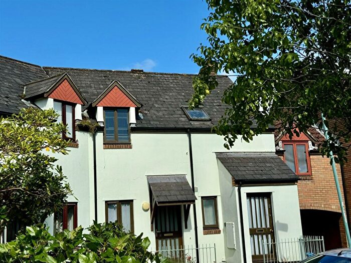 1 Bedroom Flat For Sale In Hollins Close, Chepstow, NP16