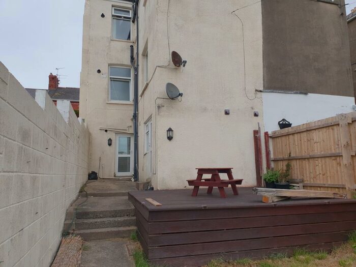 1 Bedroom Terraced House To Rent In Amherst Crescent, Barry., CF62
