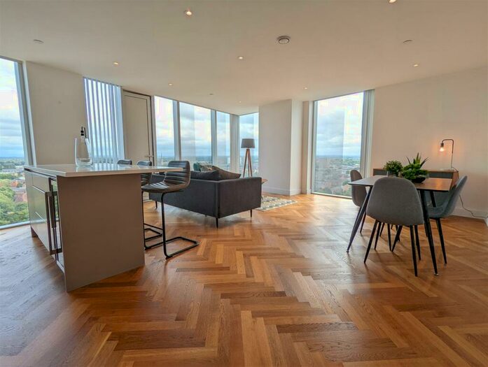 2 Bedroom Apartment To Rent In Deansgate Square, Owen Street, Manchester, M15