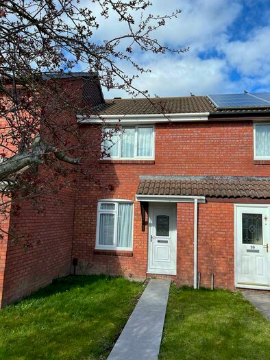 2 Bedroom Terraced House To Rent In Newlands Green, Clevedon, BS21