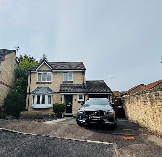 3 Bedroom Detached House For Sale In Marigold Close, Rogerstone, Newport, NP10