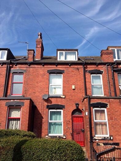 3 Bedroom Terraced House To Rent In Royal Park Avenue, Hyde Park, Leeds, LS6