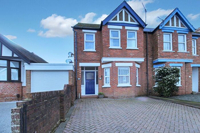 1 Bedroom End Of Terrace House To Rent In Narrabeen Road, Folkestone, CT19