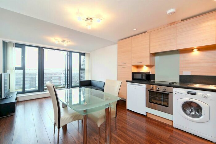 2 Bedroom Apartment To Rent In Berber Parade Woolwich, SE18