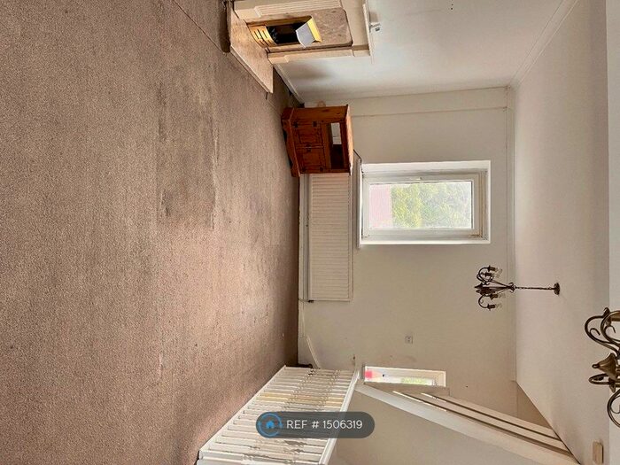 3 Bedroom Terraced House To Rent In Blaengarw Road, Blaengarw, Bridgend, CF32